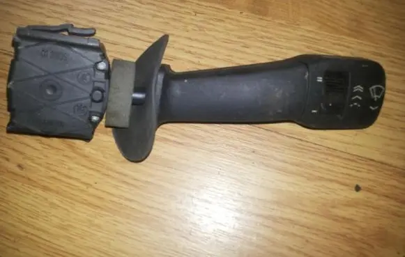 BMW 5 E39 Wiper control stalk 8352013