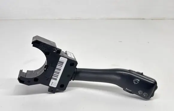 Volkswagen Golf IV Wiper control stalk 4B0953503H