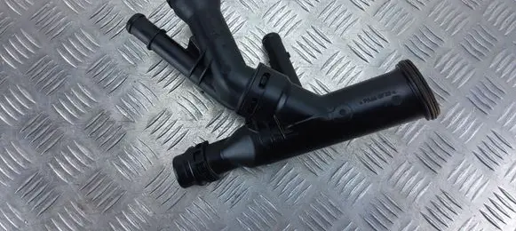 Audi A3 S3 8V Engine coolant pipe/hose 04L121026