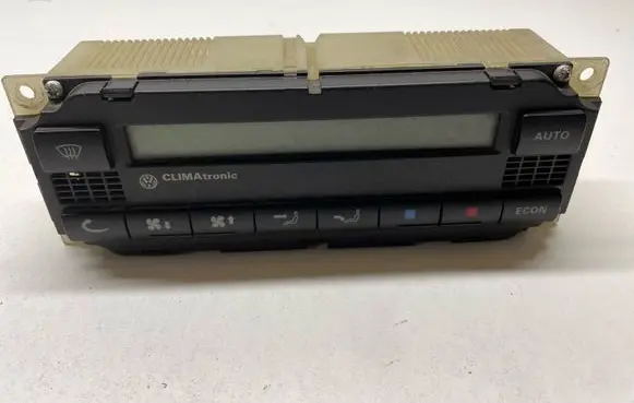 Volkswagen Golf IV Climate control unit 3B1907044B
