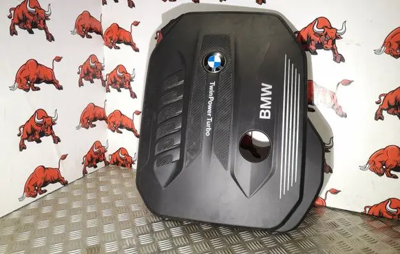 BMW 5 G30 G31 Engine cover (trim) 8571320 143897