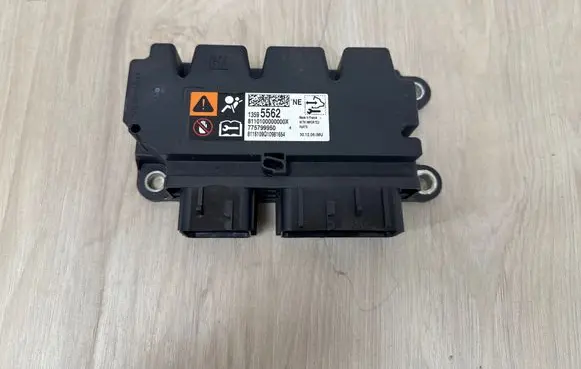 Opel Astra K Airbag control unit/module 13595562 775799950