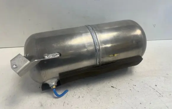 Audi Q7 4L Vacuum air tank 