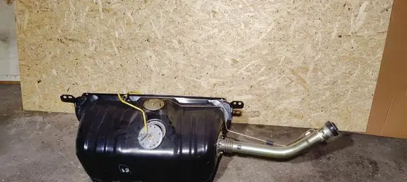 Lexus SC 300 - 400 Fuel tank 