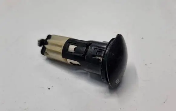 Peugeot 307 Cigarette lighter 