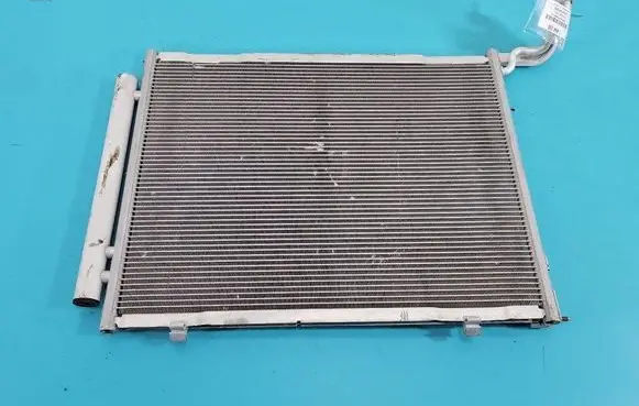 A/C cooling radiator (condenser)