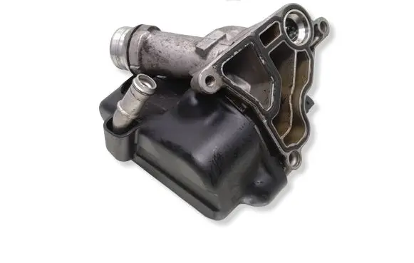 BMW 5 E60 E61 Oil filter mounting bracket 7516383 7573032 7570085