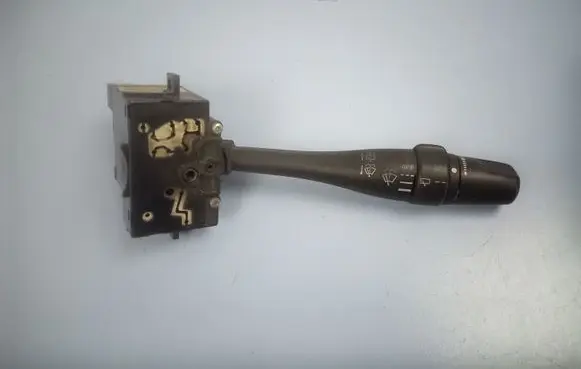 Nissan Almera N16 Wiper control stalk 257SA54394781E 36990B