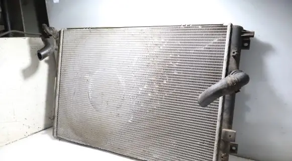 Volkswagen Tiguan Coolant radiator