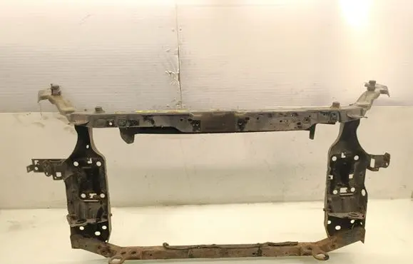 Nissan Qashqai+2 Radiator support slam panel 