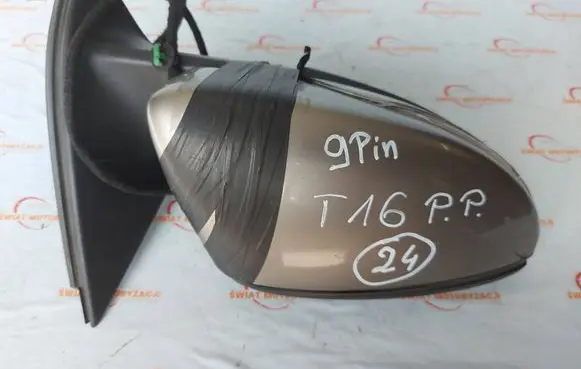 Volkswagen PASSAT B7 Front door electric wing mirror 3C0857934A