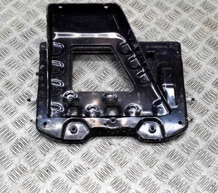 Battery box tray