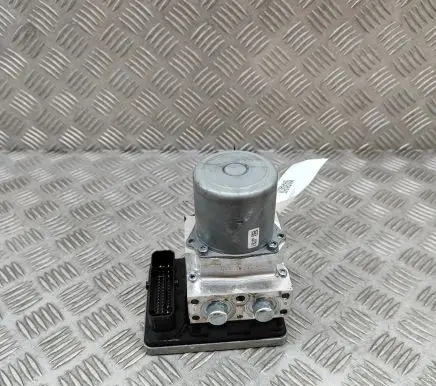 Mercedes-Benz EQC ABS Pump A2939001301