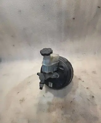 KIA Sportage Brake booster