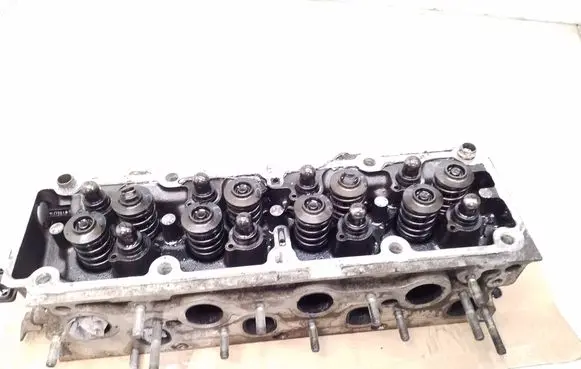 Engine head