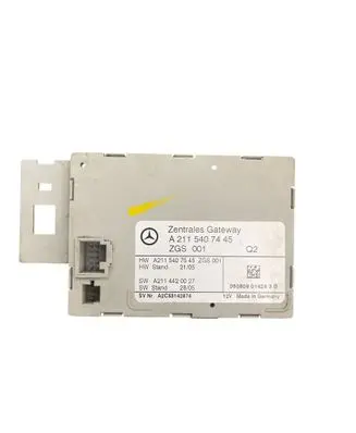 Mercedes-Benz E W211 Gateway control module A2115407445 A2114420027 A2115407545