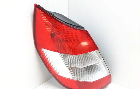 Renault Scenic II - Grand scenic II Rear/tail lights 8200493374