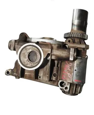 Audi A4 S4 B6 8E 8H Oil pump balance shaft 06C103273G