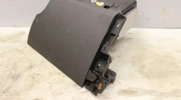 Peugeot 508 Glove box 9686450877
