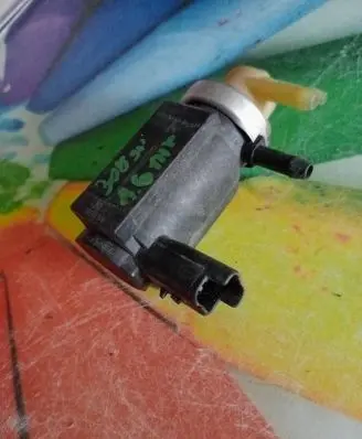 Peugeot 308 Turbo solenoid valve 70177703