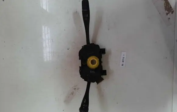 Nissan Almera N16 Indicator stalk