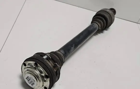 BMW 1 E82 E88 Rear driveshaft 7580325