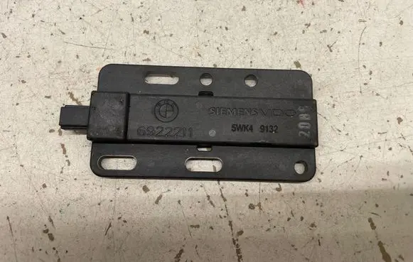 BMW 5 E60 E61 Keyless (KESSY) go control unit/module 6922211 5WK4913
