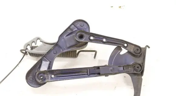 Mercedes-Benz E W124 Engine bonnet/hood hinges 1248800328