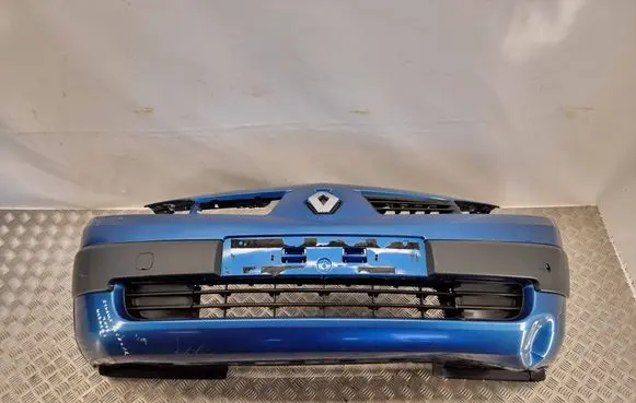 Renault Megane II Front bumper 