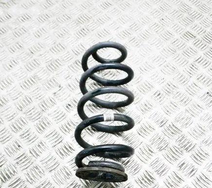 Volvo XC40 Rear coil spring 31658699