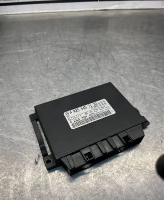 Mercedes-Benz E W211 Parking PDC control unit/module A0255457132 0263004025