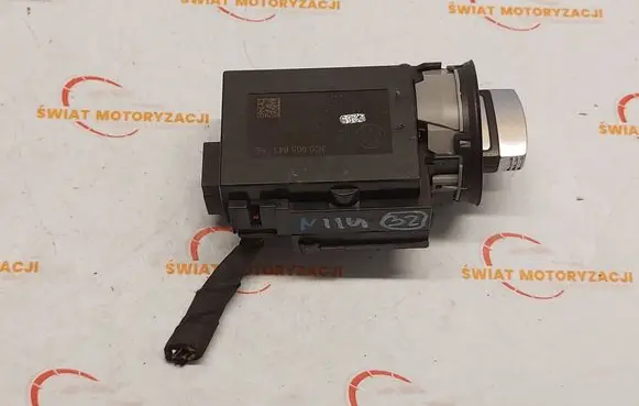 Volkswagen PASSAT CC Ignition lock 3C0905843AE