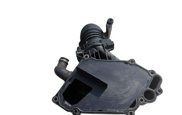 Volvo V60 Oil filter mounting bracket 30757730