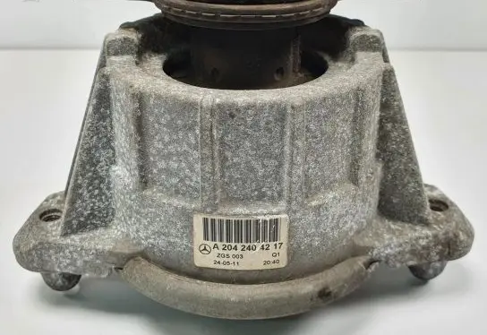 Mercedes-Benz C W204 Engine mount vacuum valve A2042404217