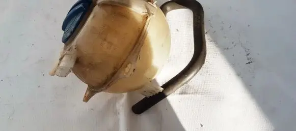 Volkswagen Fox Coolant expansion tank/reservoir 6Q0121407B
