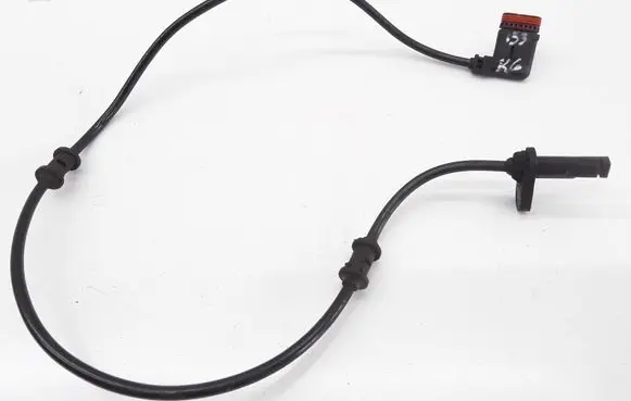 Mercedes-Benz E W212 ABS rear brake sensor A2125402117