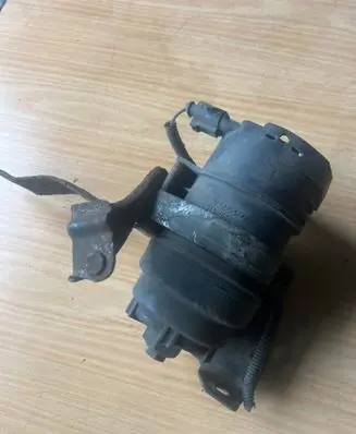 Volvo XC60 Fuel filter housing 31302682