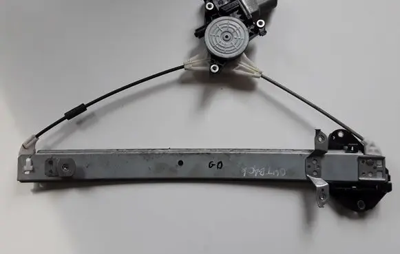 Subaru Outback Rear door manual window regulator 201310
