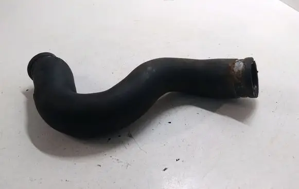 Volvo V70 Engine coolant pipe/hose