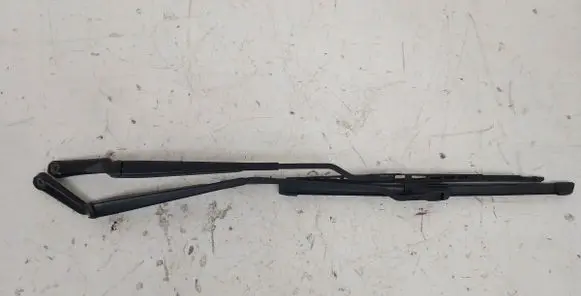 Seat Leon (1M) Front wiper blade arm 