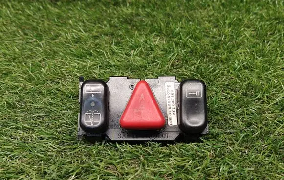 Mercedes-Benz E W210 Hazard light switch 2108208010