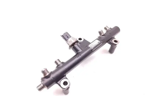 Ford Focus Fuel main line pipe 9681909680 28497Z01