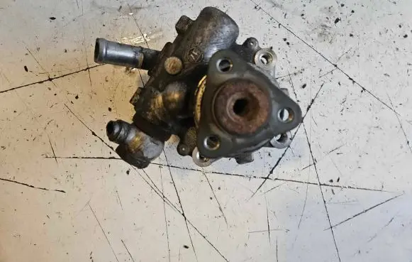 BMW 3 E90 E91 Power steering pump ZFLS7692974546