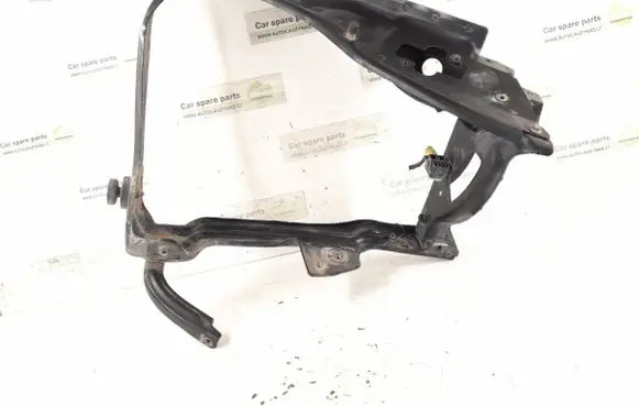 Mercedes-Benz R W251 Radiator support slam panel 2516200091 2516200491