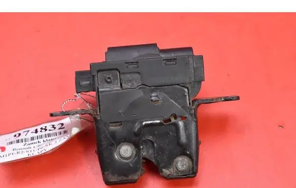 Renault Clio III Tailgate/trunk/boot lock/catch/latch 8200947699