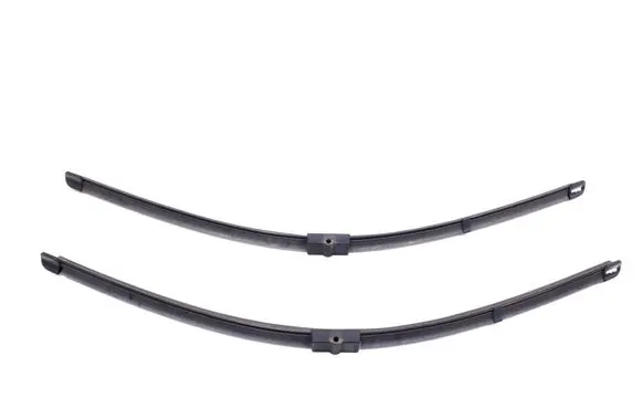 Mercedes-Benz E C207 W207 Front wiper blade arm A2048202300