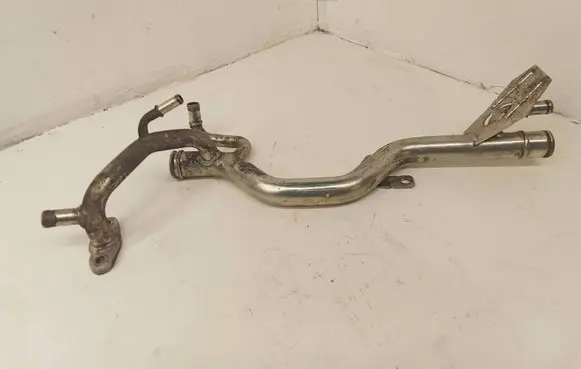 Volvo S80 Engine coolant pipe/hose
