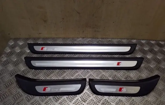 Audi Q5 SQ5 Front sill trim cover 8R0853373C 8R0853374C 8R0853376C