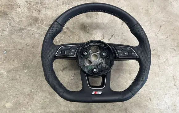 Audi A3 S3 8V Steering wheel 8W0419091 8W0419091DG 627390006
