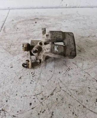 Renault Scenic I Rear brake cylinder 